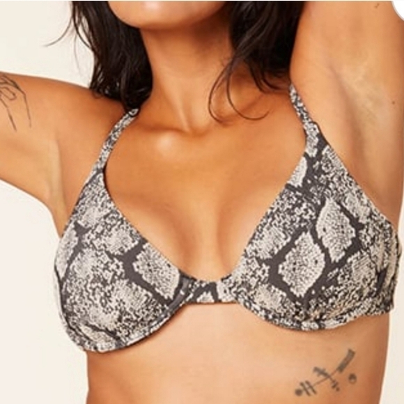 💚HP💚NWT Andie Swim Sicily Bikini Top in Snakeskin Print - Picture 1 of 6